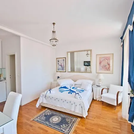 Apartman Blue Next To The